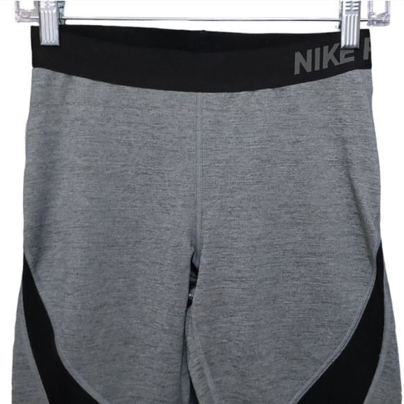 NIKE Pro Womens Gray Black Hyperwarm Training Tights Leggings Womens Size Medium - Picture 6 of 10